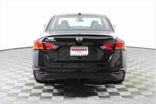 2025 Nissan Altima S FWD