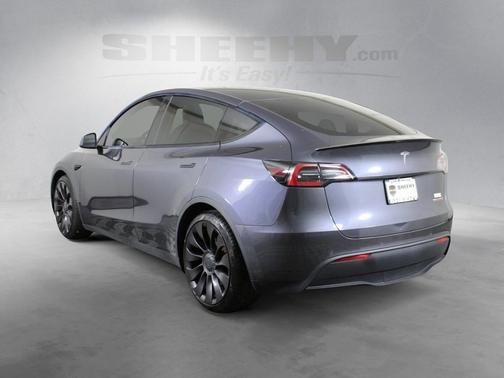 2022 Tesla Model Y Performance Dual Motor All-Wheel Drive