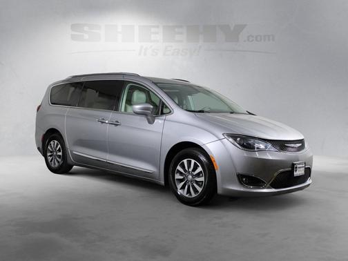 2020 Chrysler Pacifica Touring-L Plus