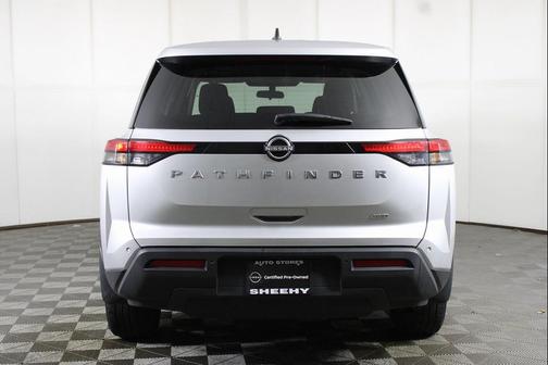 2024 Nissan Pathfinder S 4WD