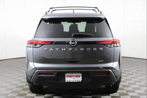 2025 Nissan Pathfinder SV 4WD