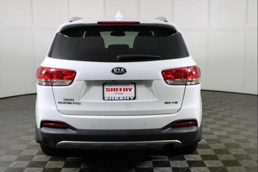 2017 Kia Sorento EX