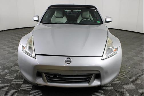 2010 Nissan 370Z Touring