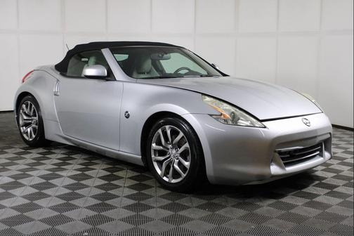 2010 Nissan 370Z Touring