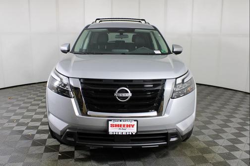 2025 Nissan Pathfinder SV 4WD