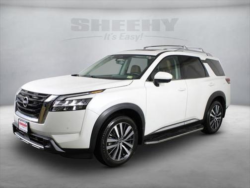 2022 Nissan Pathfinder Platinum 4WD