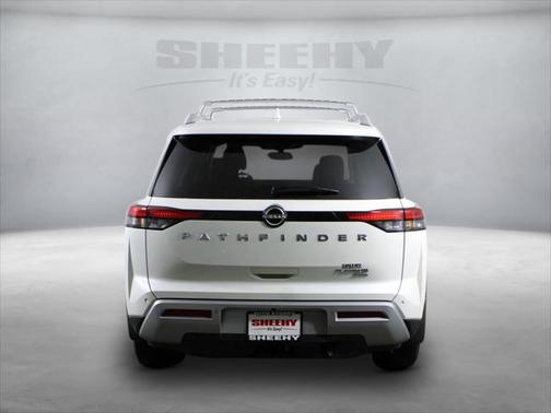 2022 Nissan Pathfinder Platinum 4WD
