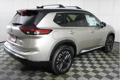 2025 Nissan Rogue Platinum