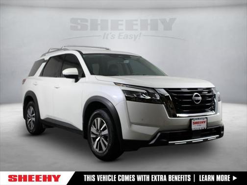 2024 Nissan Pathfinder SL 4WD