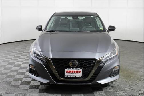 2022 Nissan Altima SR FWD