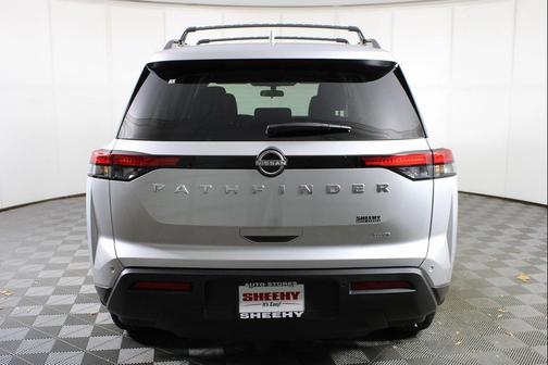 2025 Nissan Pathfinder SV 4WD