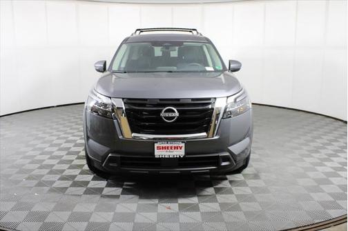 2025 Nissan Pathfinder SV 4WD
