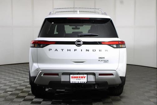 2025 Nissan Pathfinder Platinum 4WD