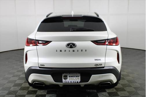 2022 INFINITI QX55 LUXE