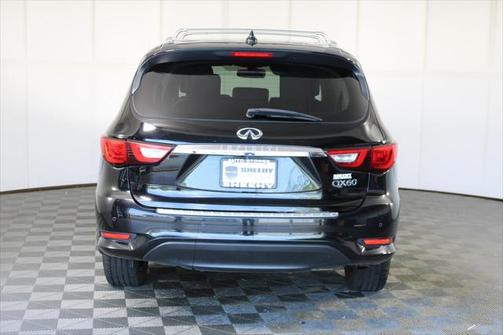 2017 INFINITI QX60 Base