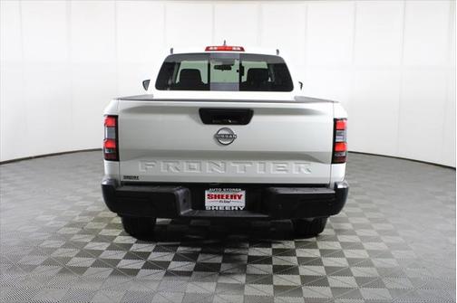 2025 Nissan Frontier S