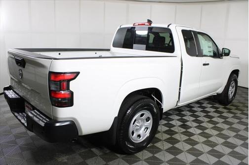 2025 Nissan Frontier S