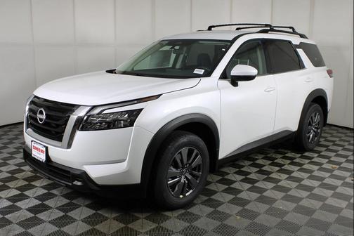 2025 Nissan Pathfinder SV 4WD