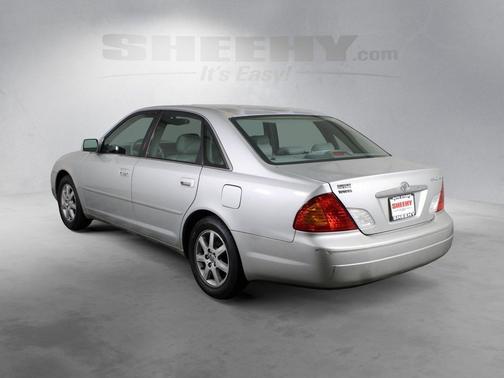 2002 Toyota Avalon XLS