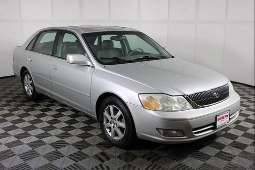 2002 Toyota Avalon XLS