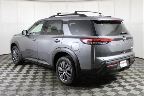 2025 Nissan Pathfinder SV 4WD