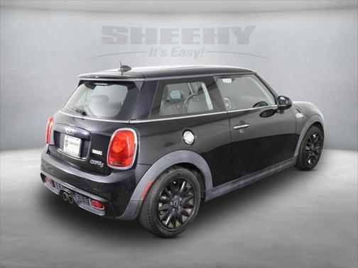 2016 MINI Hardtop Cooper S