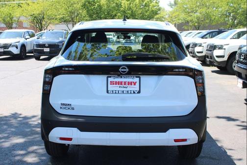 Fresh Powder 2026 Nissan Kicks S