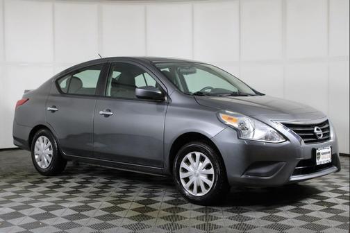 2016 Nissan Versa 1.6 SV