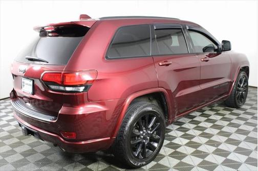 2021 Jeep Grand Cherokee Laredo