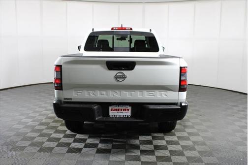 2025 Nissan Frontier S