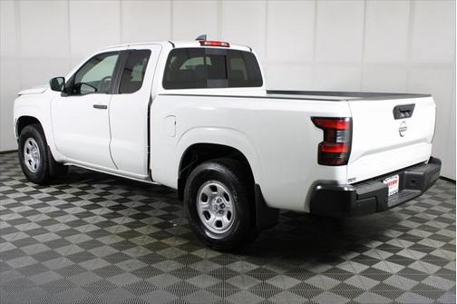 2025 Nissan Frontier S