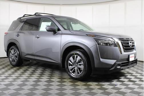 2025 Nissan Pathfinder SV 4WD