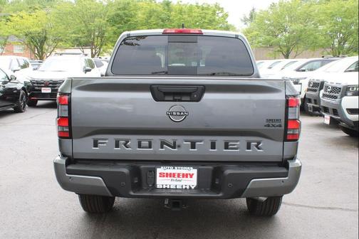 Gun Met 2026 Nissan Frontier SV