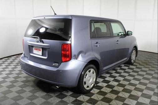 2012 Scion xB Release Series 9.0
