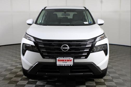 White Pearl 2026 Nissan Rogue SV