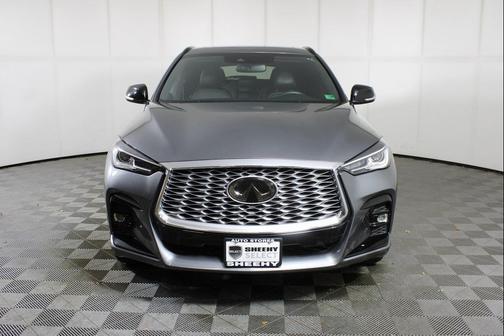 2023 INFINITI QX55 LUXE