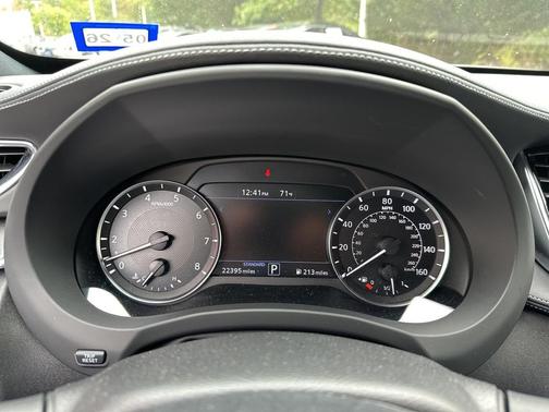 2023 INFINITI QX55 LUXE