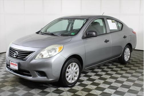 2013 Nissan Versa 1.6 S