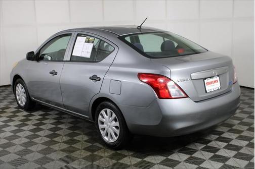 2013 Nissan Versa 1.6 S