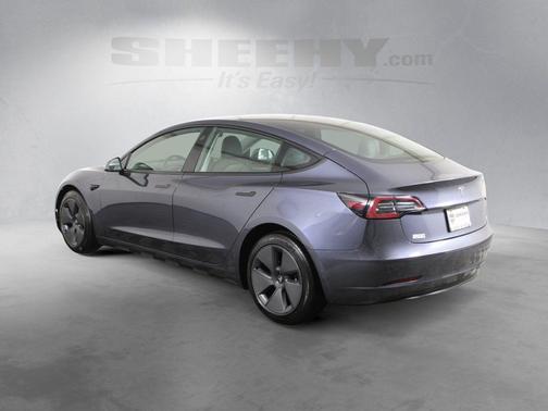 Midnight Silver Metallic 2023 Tesla Model 3 Standard Range