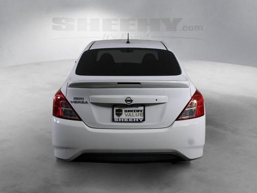 2018 Nissan Versa 1.6 S+
