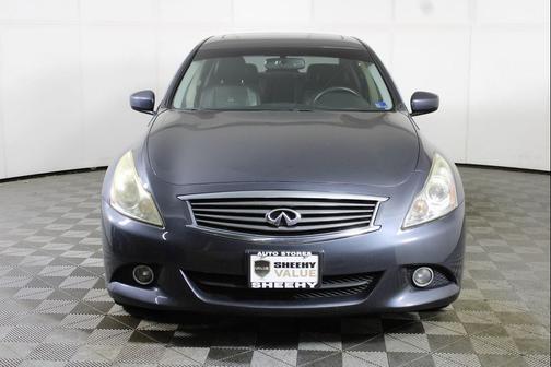 2010 INFINITI G37x Base