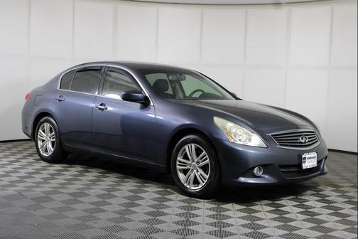 2010 INFINITI G37x Base