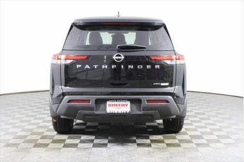 2025 Nissan Pathfinder S 4WD