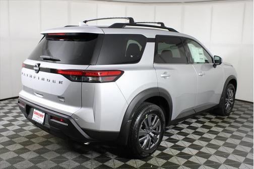 2025 Nissan Pathfinder SV 4WD