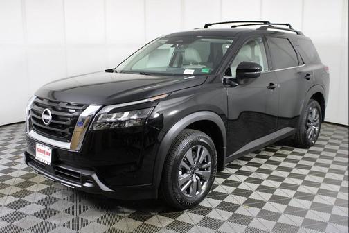 2025 Nissan Pathfinder SV 4WD