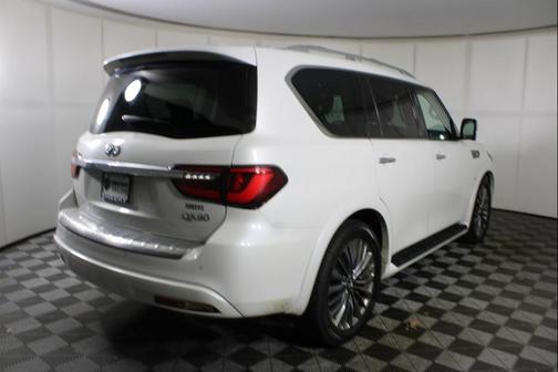 2018 INFINITI QX80 Base