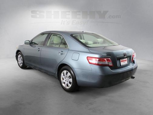2010 Toyota Camry LE