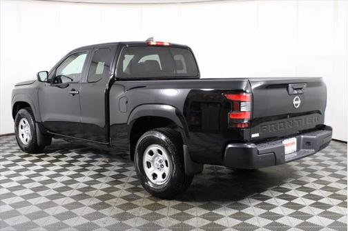 2025 Nissan Frontier S