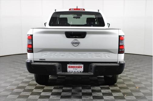 2025 Nissan Frontier S